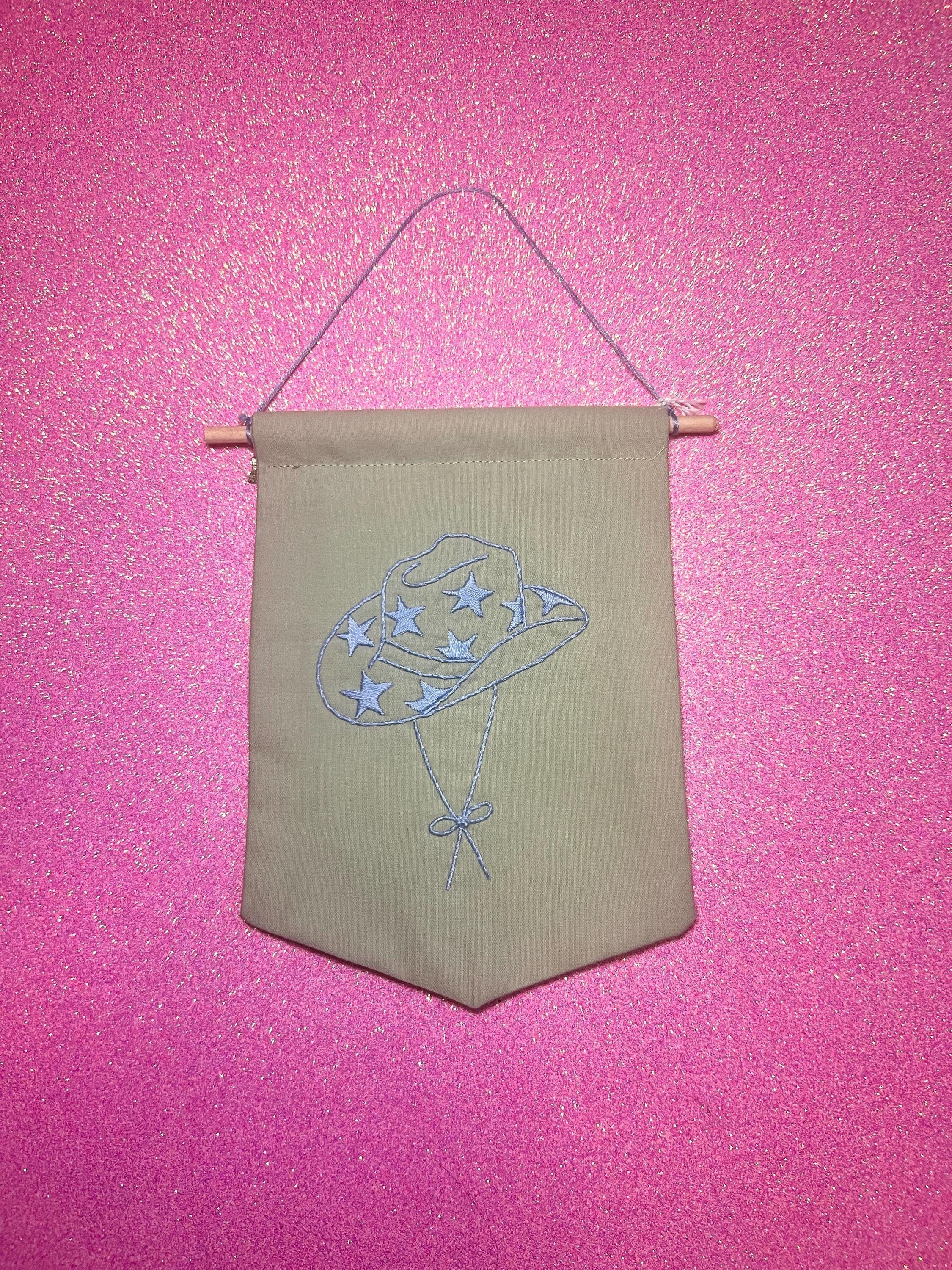Light Blue Star Cowboy Hat Finished Embroidered Wall Hanging