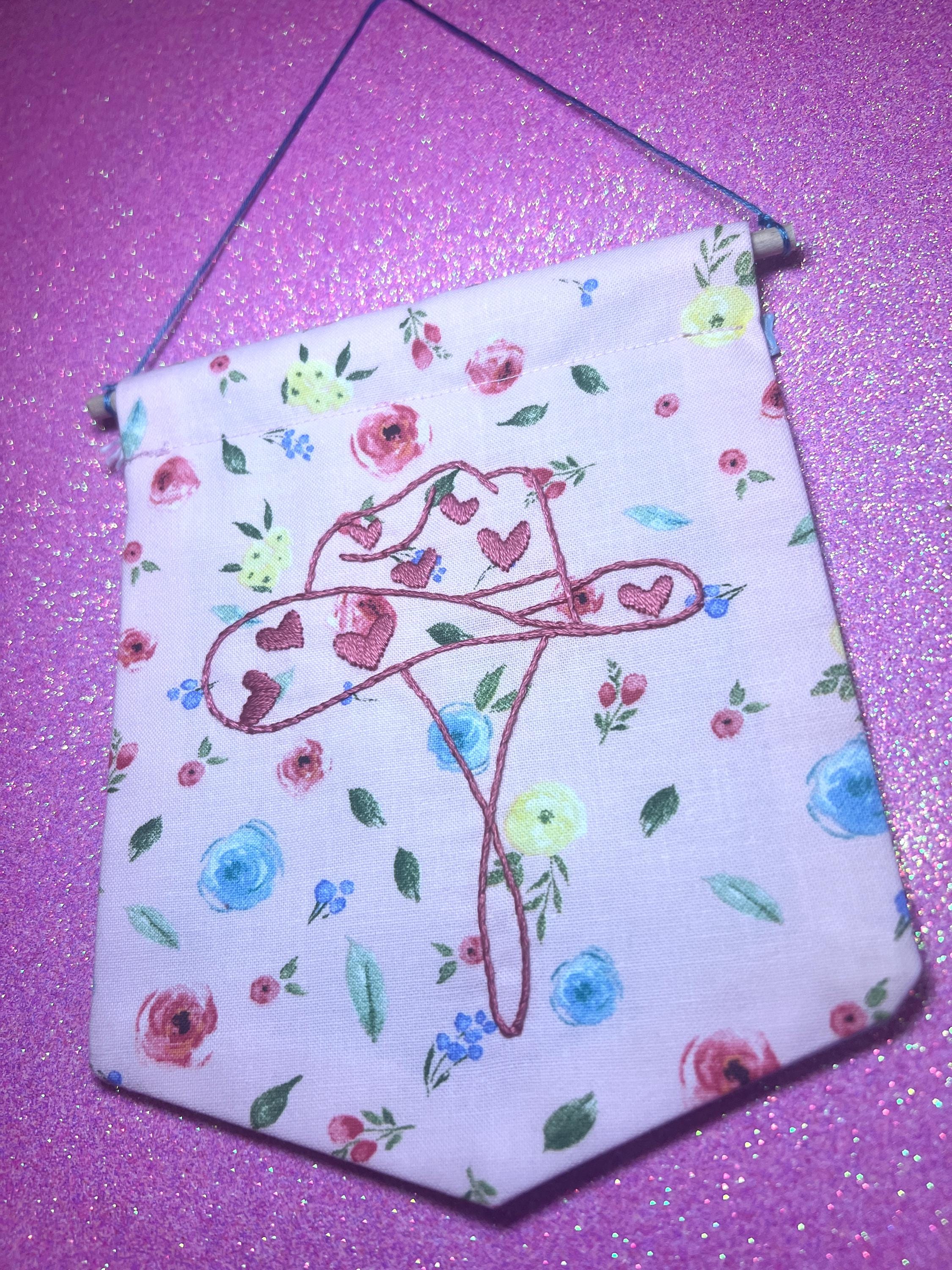 Pink Floral Heart Cowboy Hat Finished Embroidered Wall Hanging