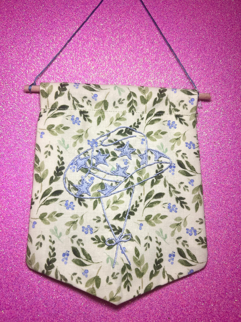 Blue Leafy Star Cowboy Hat Finished Embroidered Wall Hanging