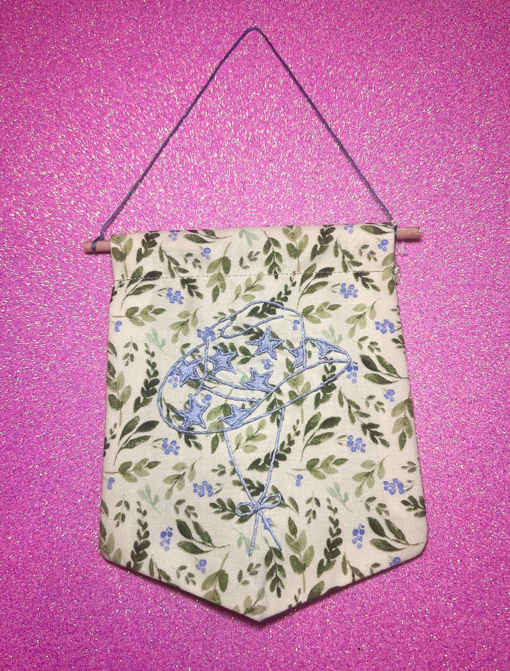 Blue Leafy Star Cowboy Hat Finished Embroidered Wall Hanging