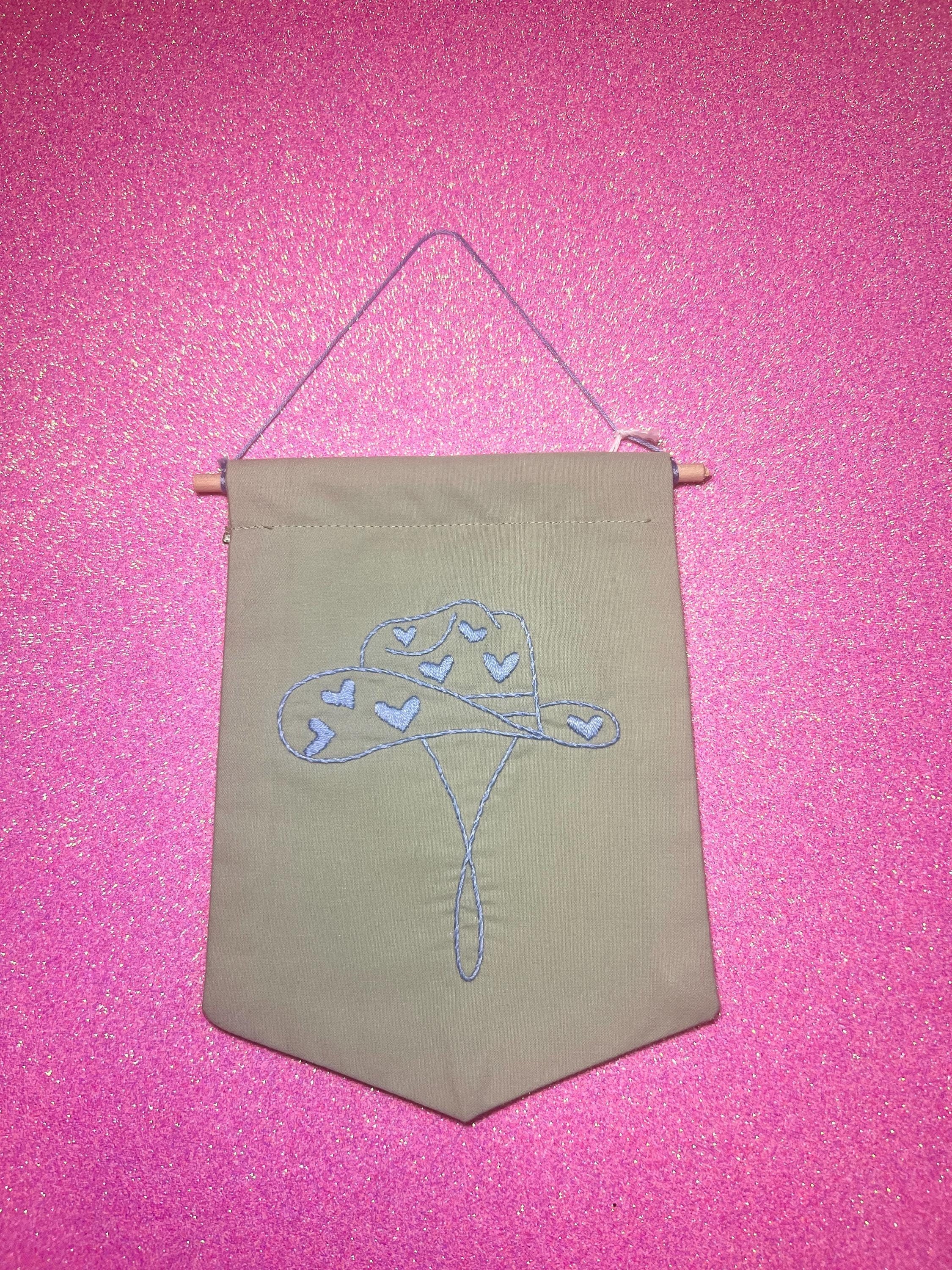 Light Blue Heart Cowboy Hat Finished Embroidered Wall Hanging