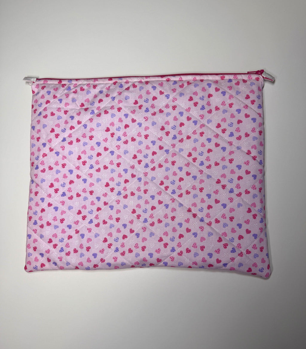 Heart Valentines Quilted Needlpoint/Crafting Zipper Project Bag 10” x 12” - Size Small