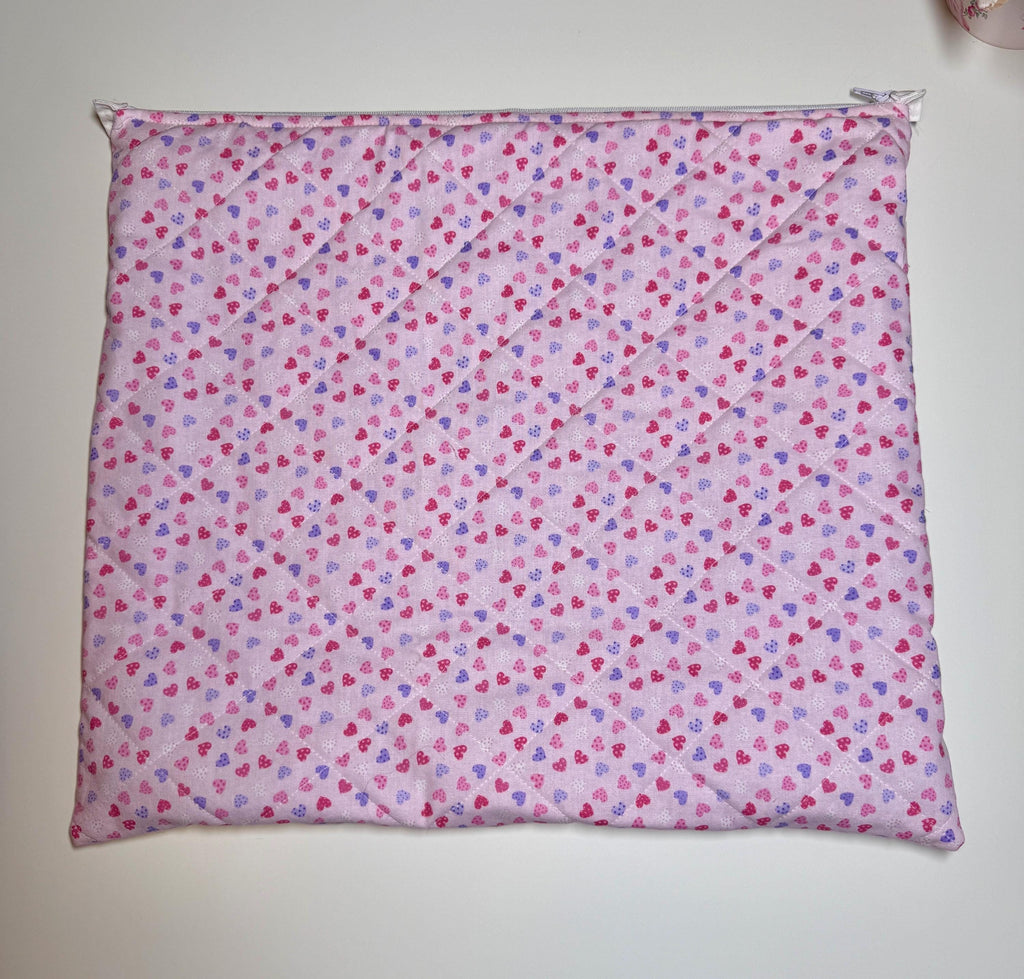 Heart Valentines Quilted Needlpoint/Crafting Zipper Project Bag 16” x 14” - Size Large