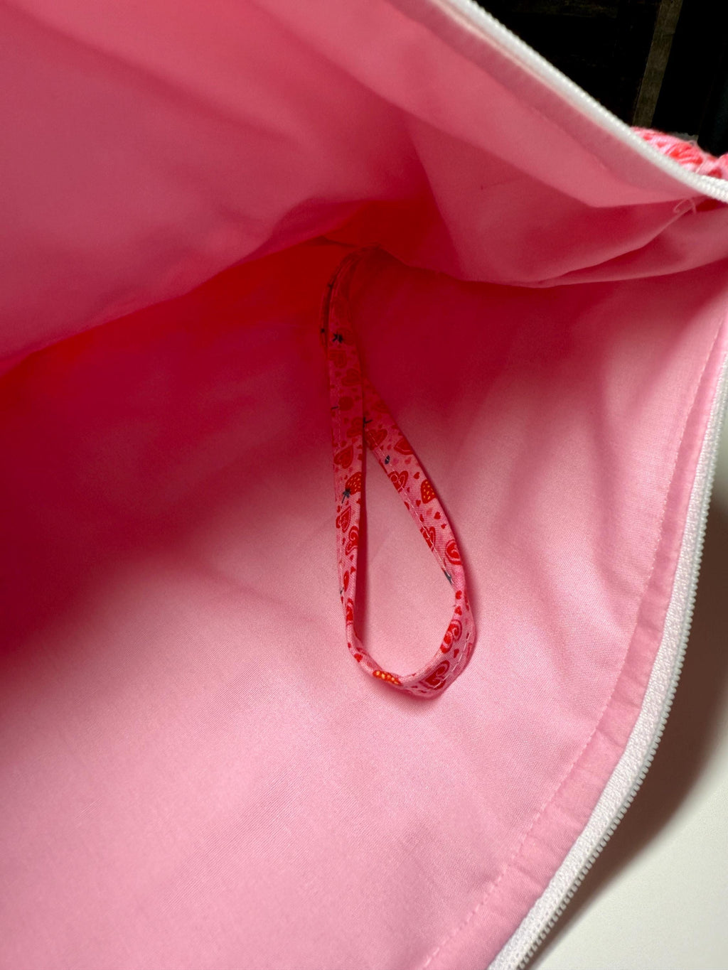 Sweet Treat Valentine's Quilted Project Bag – Cherry Strawberry Print